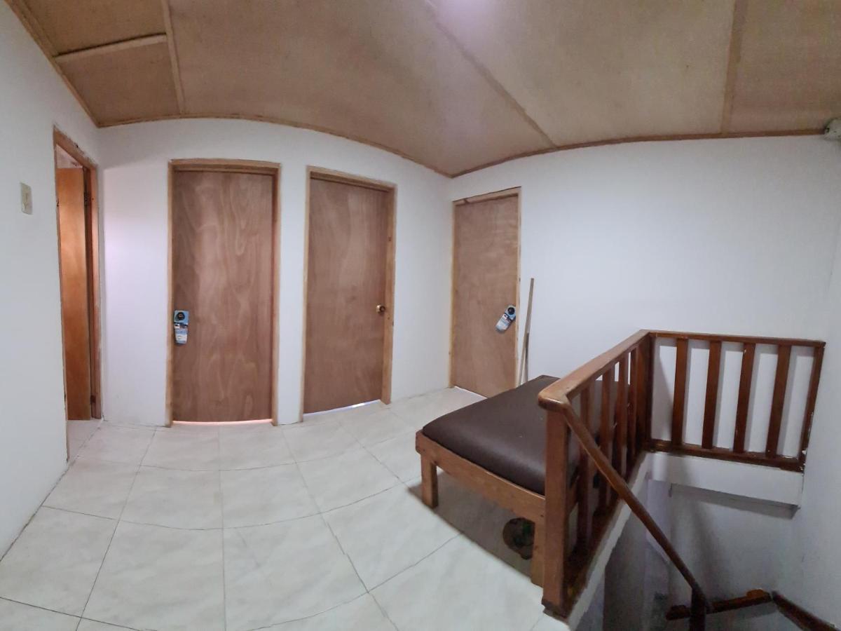 Basic Triple Room with Shared Bathroom