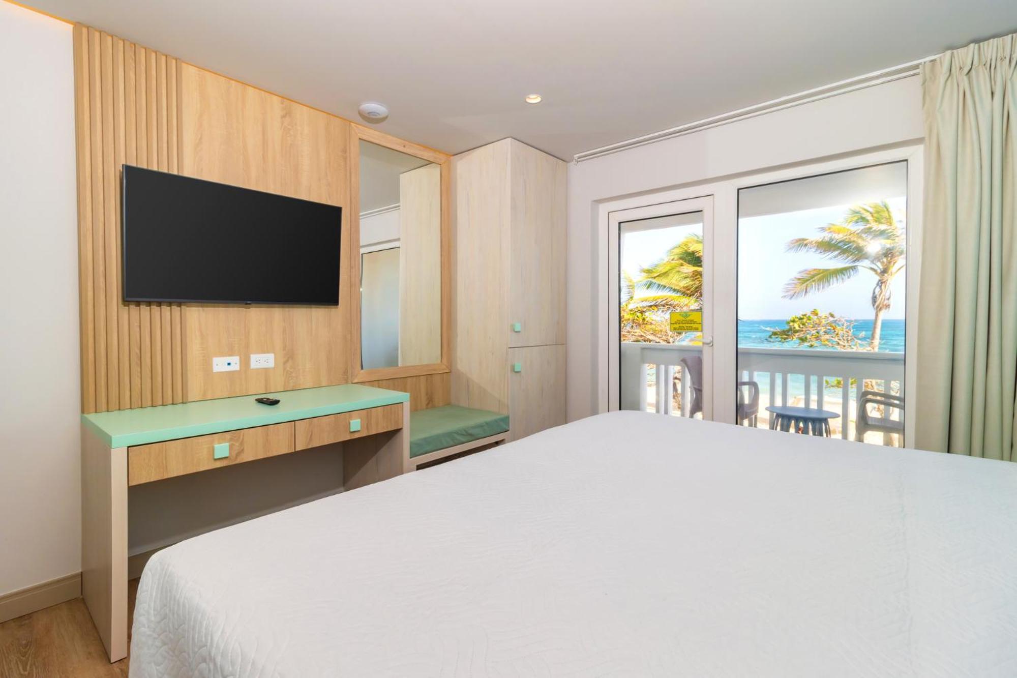 Quadruple Room with Sea View