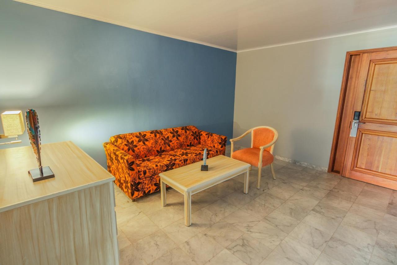 Triple Room Sea View