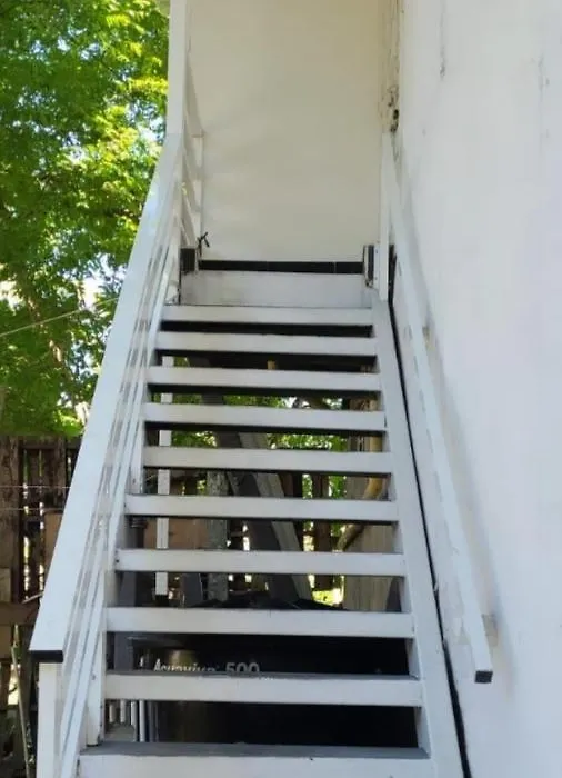 Zoe'S Place-1