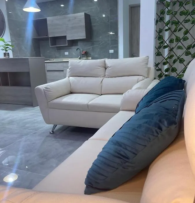 Danisha'S Place Vip-1