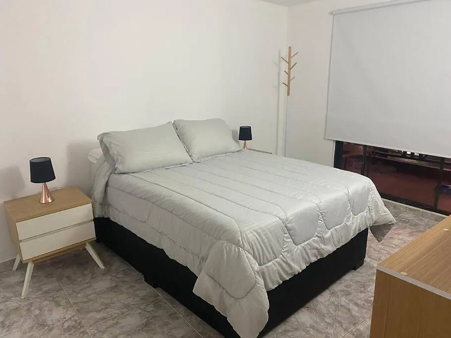 Hermoso apartamento recién remodelado zona top-1
