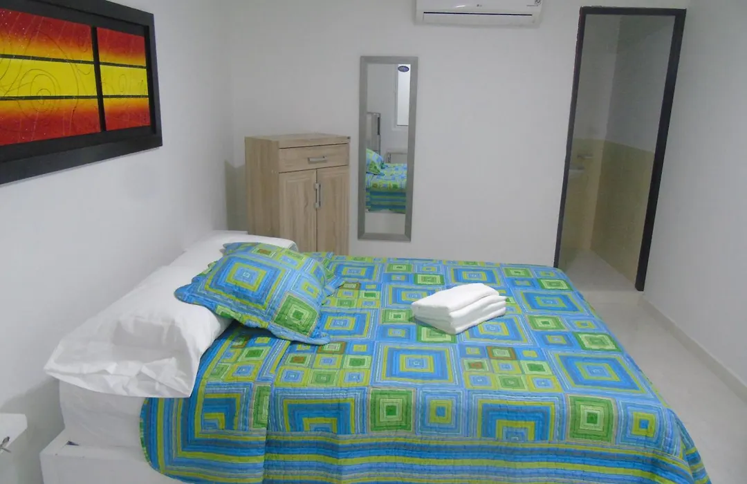 Blue Emerald Inn-1
