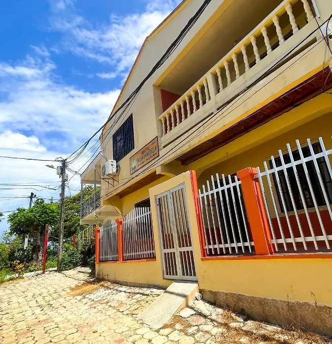 Hostal Mom Mariela-1