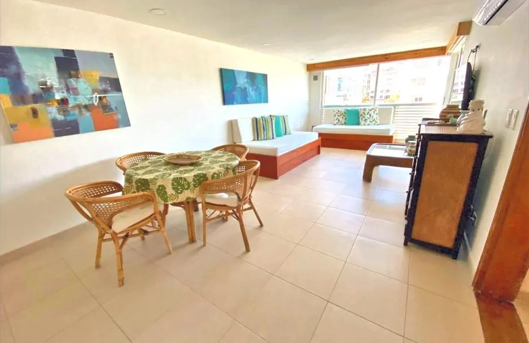Espectacular Apartamento Con Terraza A Metros De La Playa-1
