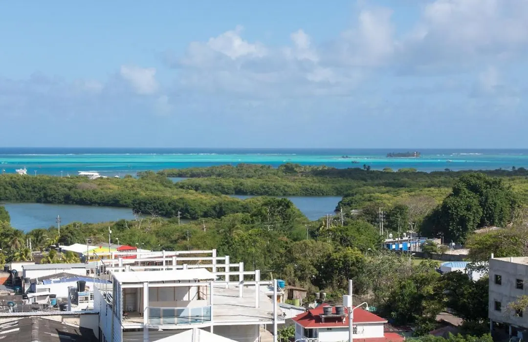 Bay Winds Inn-1