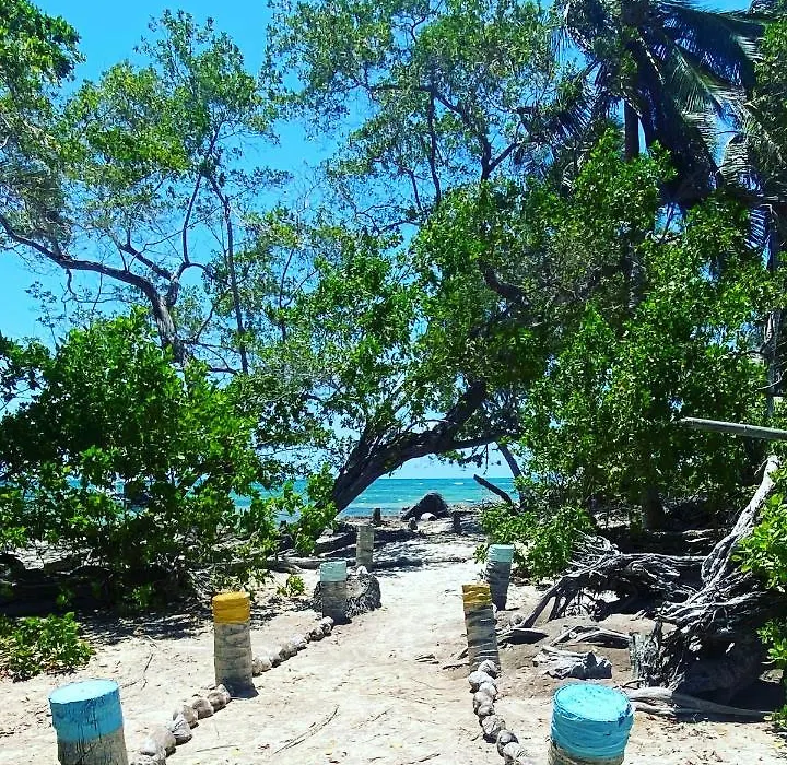 Islander House On Rocky Cay Beach-1