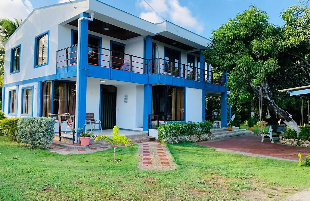 Escalona'S Place-1