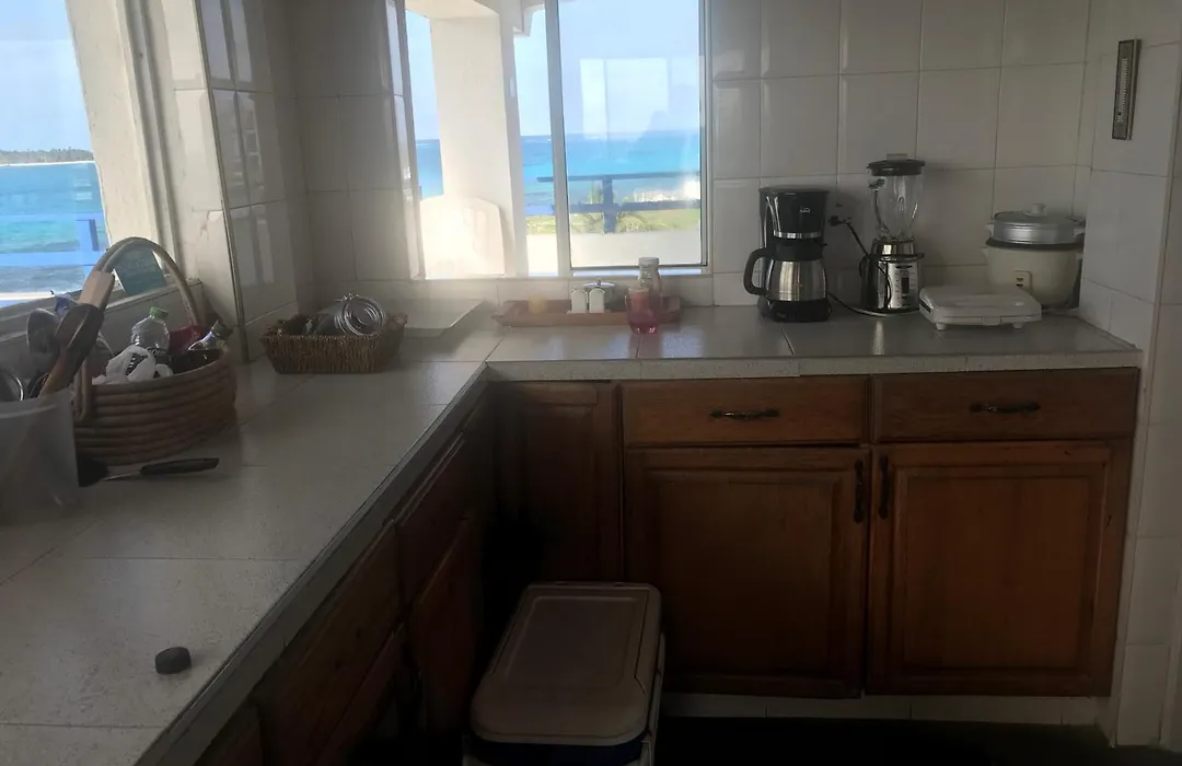 Edificio Sarie Bay-1