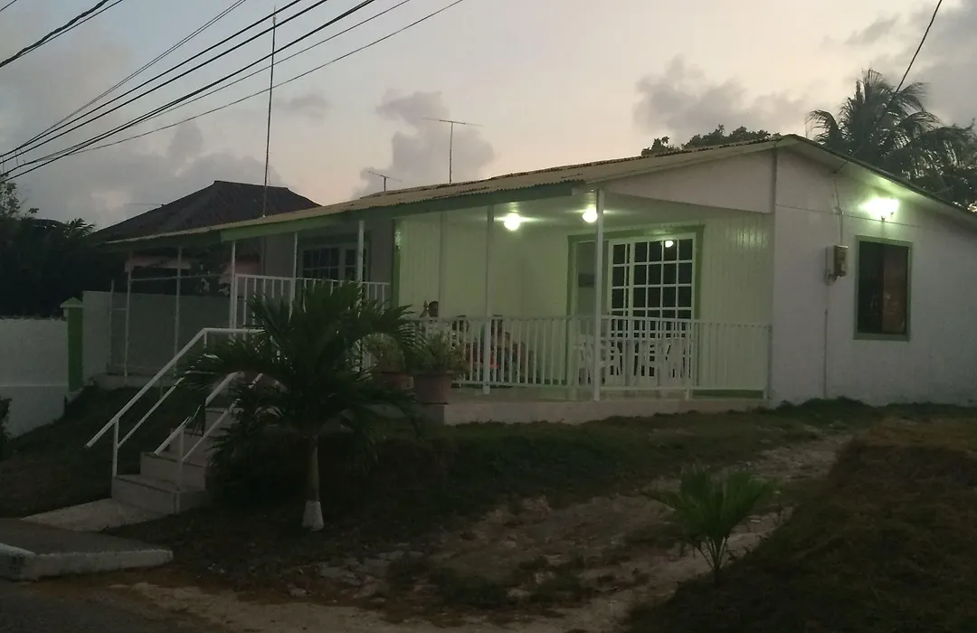 Posada Caribbean Refuge-1