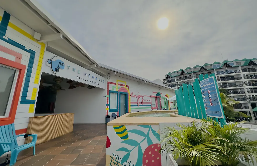 Hotel Nomadic Design-1