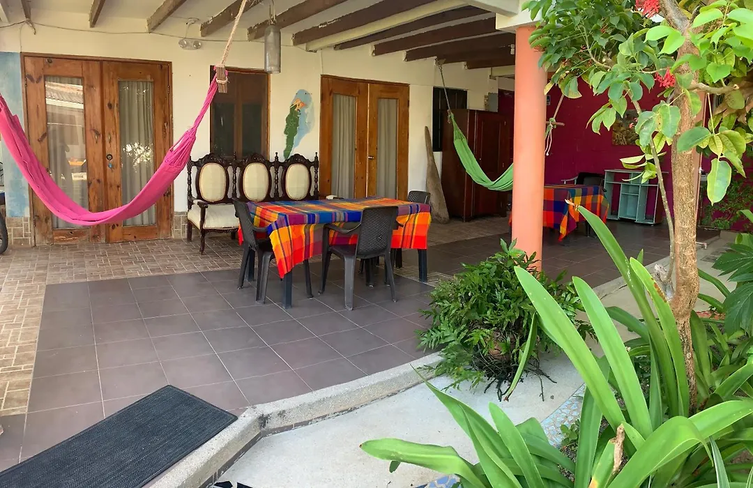 Hostal Casaluna San Andres-1