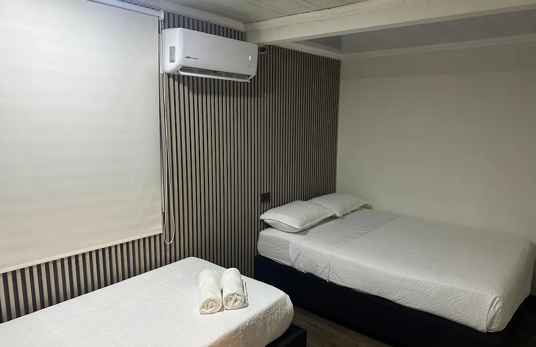 Ivootel-1