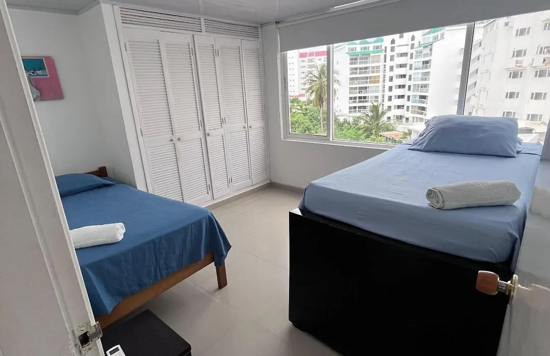 Lindo Apartamento En El Mejor Sector De La Isla. Piscina, Bbq, Playa A 30 Metros-1
