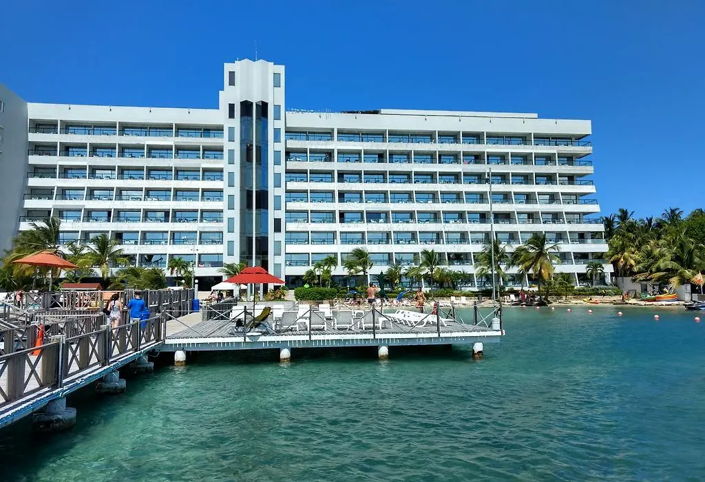 Caribbean Apartments-1