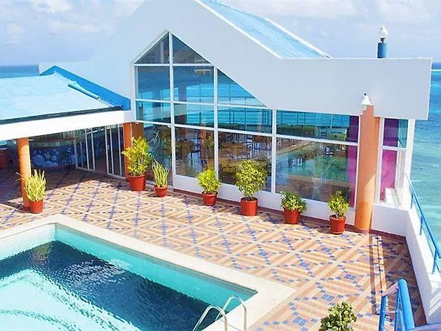 Hotel Calypso Beach-1