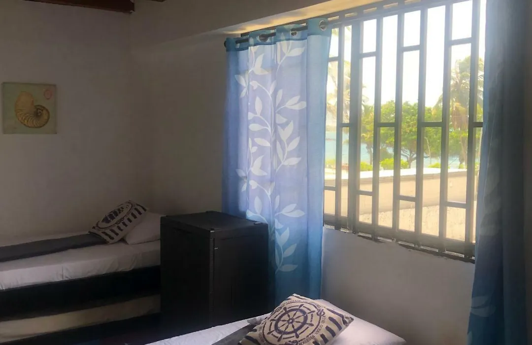 Posada Almond Bay-1