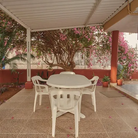 Apartamentos Turísticos Casa Manuela-3