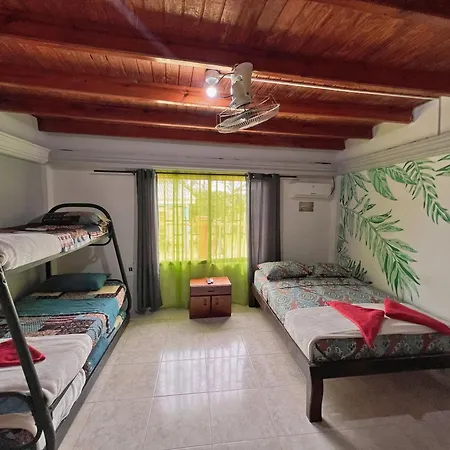 Hostal Mom Mariela-2
