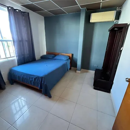 Apartamentos Y Habitaciones Alvaro Vaca-3