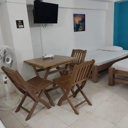 Habitacion Cerca Al Mar #2-3