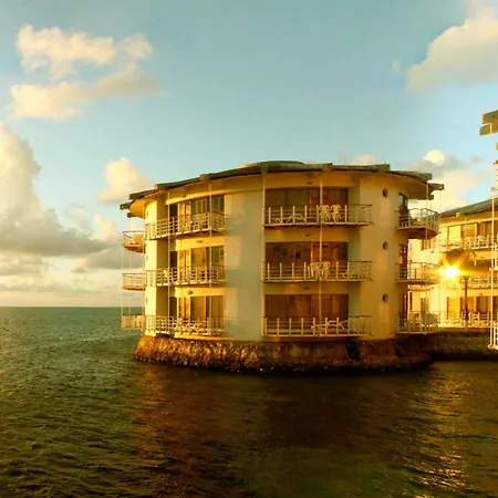 Decameron Aquarium-2