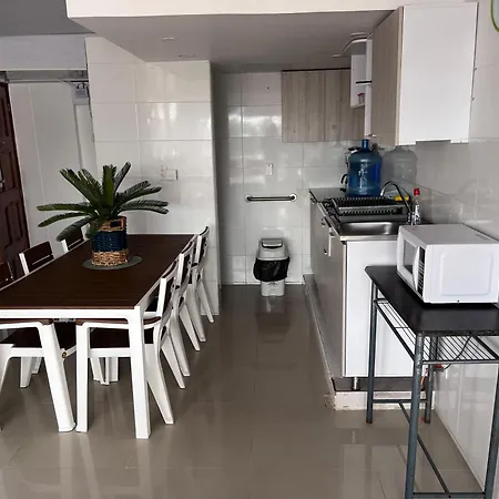 Lindo Apartamento En El Mejor Sector De La Isla. Piscina, Bbq, Playa A 30 Metros-3