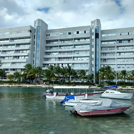 Caribbean Apartments-3
