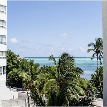 Edificio Bay Point Apto 402 Punta Hansa-2