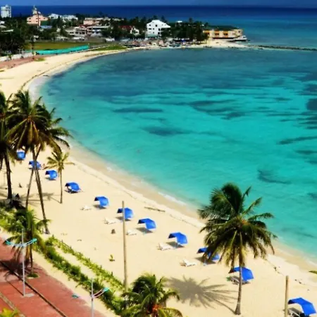 Apartamento En El Sun Rise San Andres-3